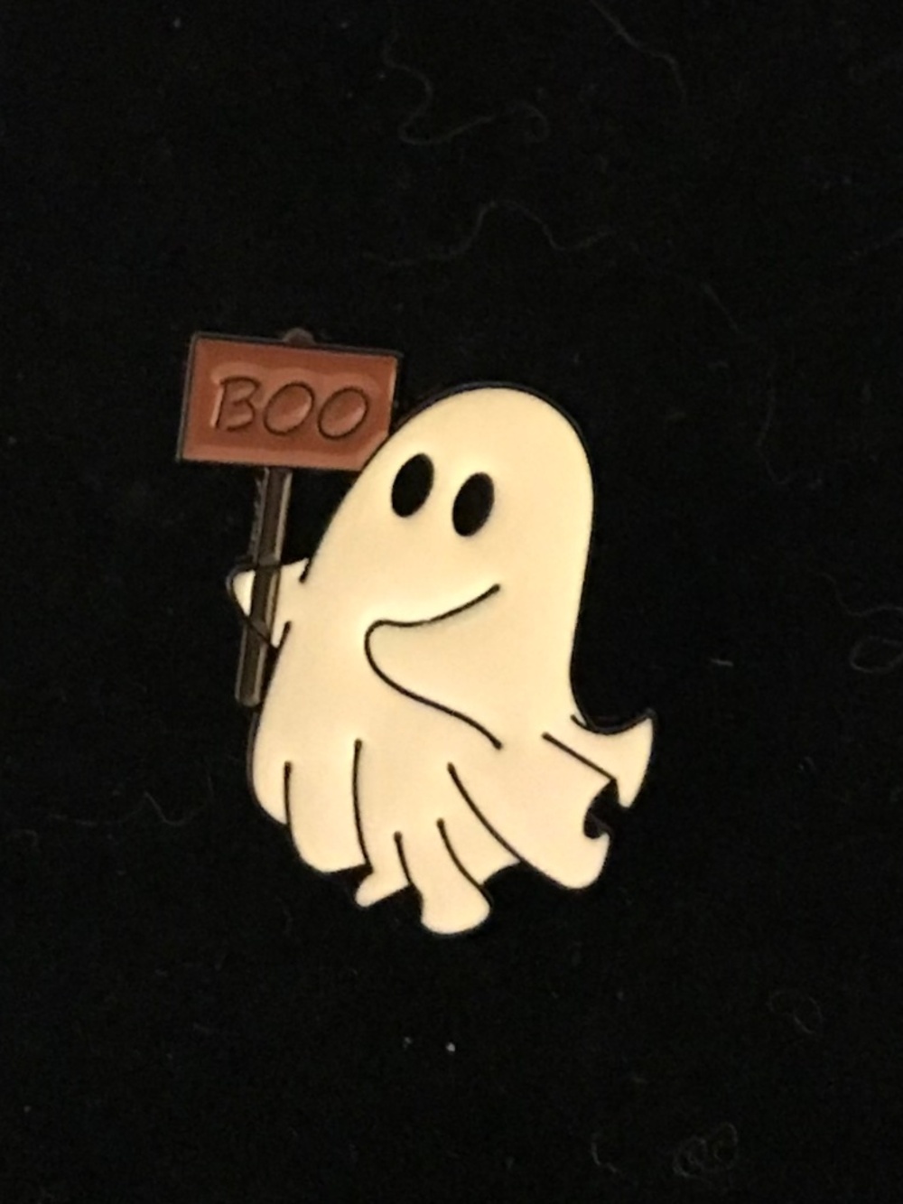 NWOT ghost holding “Boo!” sign pin (pins: 1/$12, 2/$20)